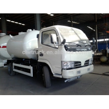 Dongfeng Mini 4 * 2 verflüssigte Petroleum Gas Transport Fahrzeug, China neue lpg Tank LKW Fabriken